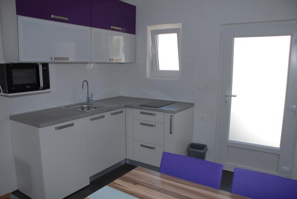 Apartments Kriz Сен Стая снимка